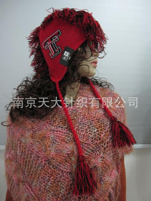 节日狂欢派对利器 工厂直供针织护耳帽，温暖与时髦兼得